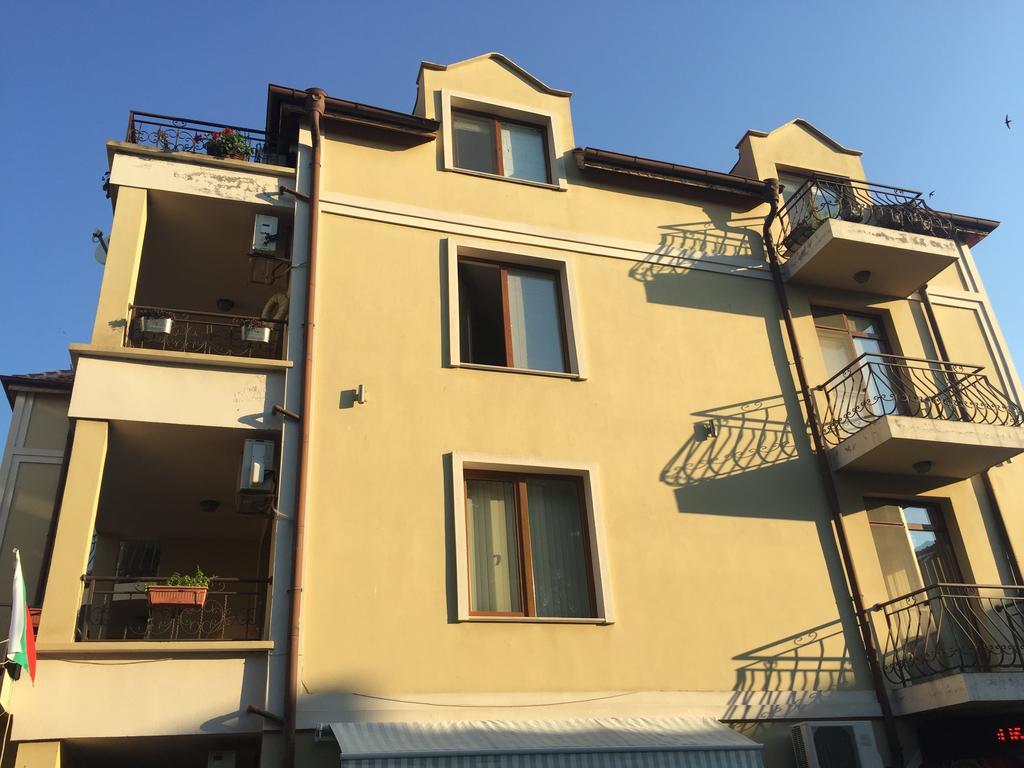 Art Apartments - Pomorie Eksteriør billede